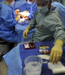 Как израильские врачи дарят надежду на жизнь сирийским детям