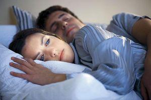 Недосыпание может спровоцировать боль в спине